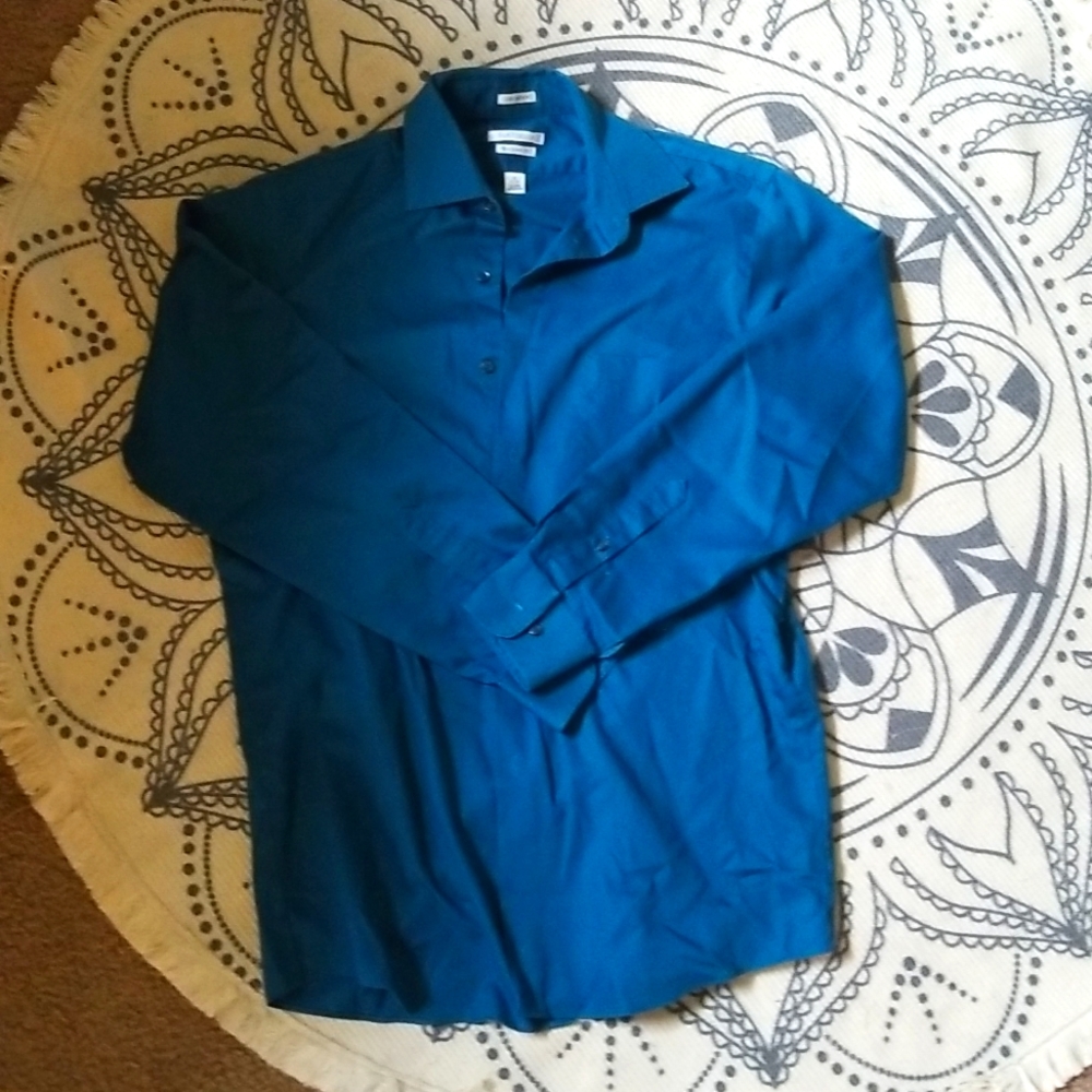 Turquoise Men's Van Heusen Dress Shirt Buttondown